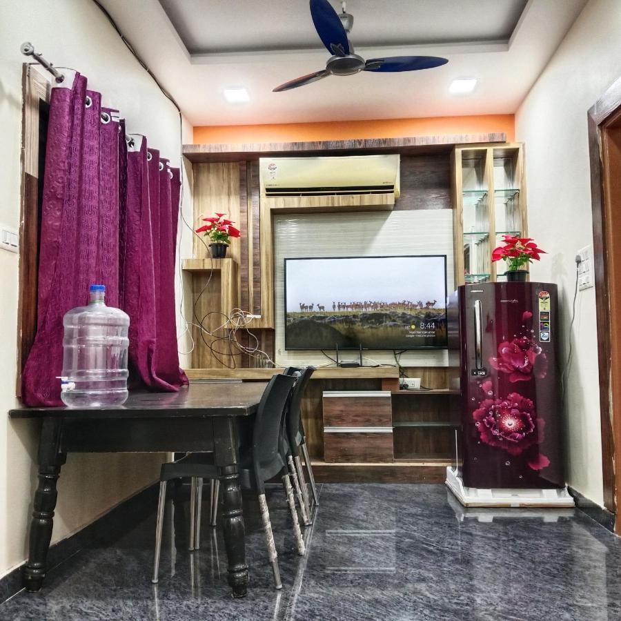Vijayanagara Home Stay Hampi Ngoại thất bức ảnh