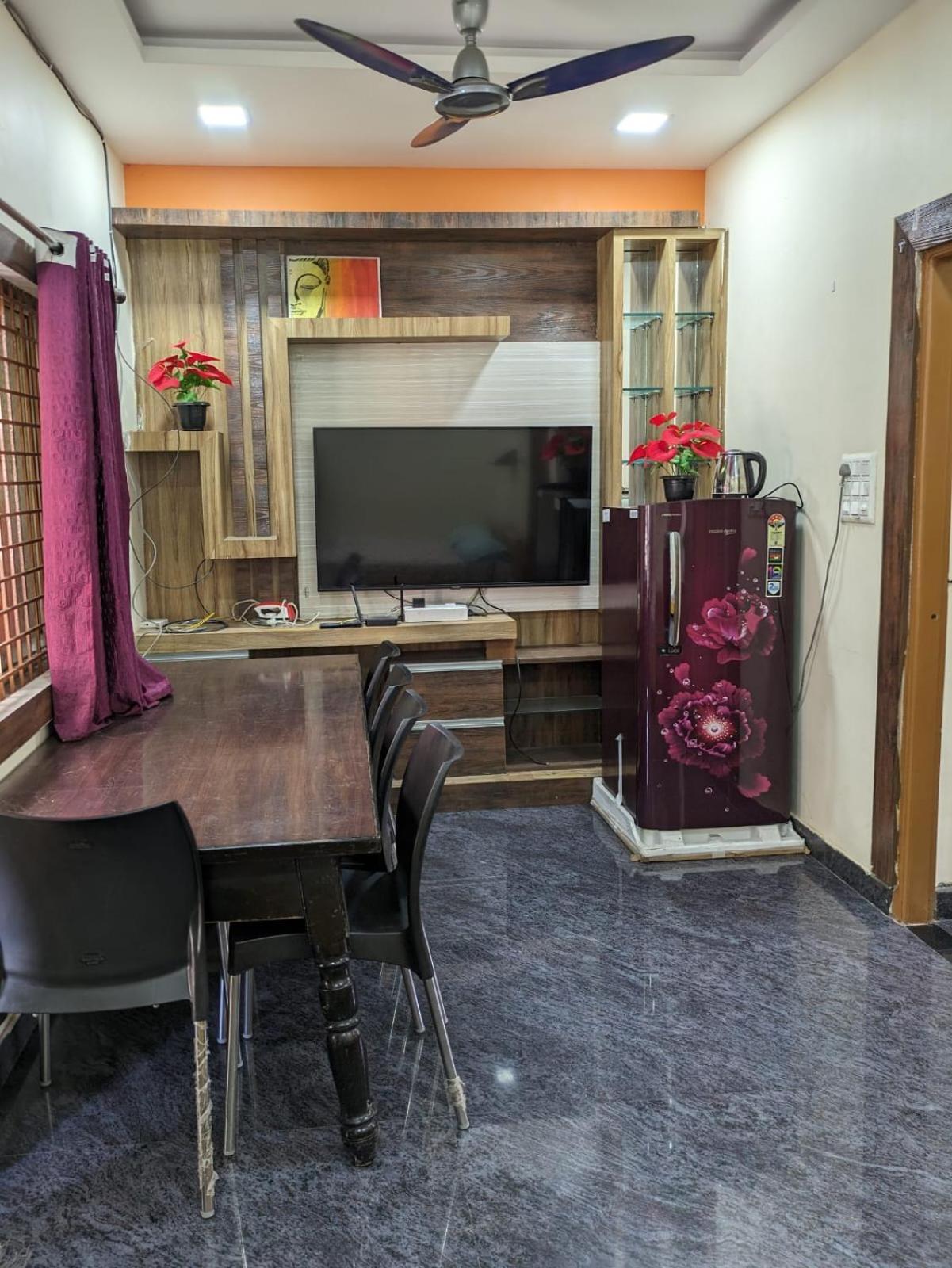 Vijayanagara Home Stay Hampi Ngoại thất bức ảnh