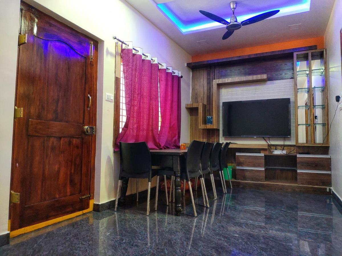 Vijayanagara Home Stay Hampi Ngoại thất bức ảnh